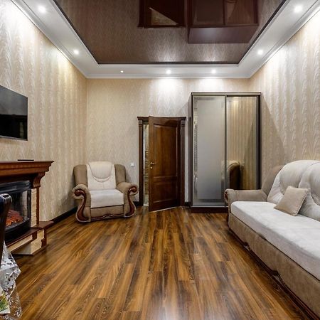 לבוב Noviy Svit 4 Apartments מראה חיצוני תמונה